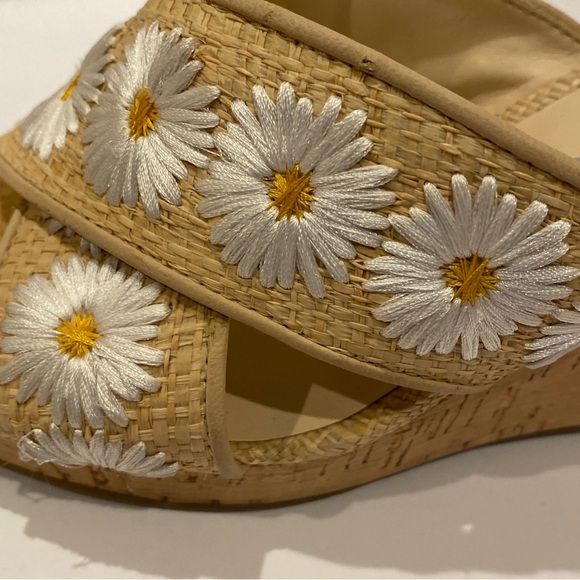 Jessica Simpson Seena Embroidered Daisy Raffia Women’s Wedge Sandals Sz 6.5 EUC - Picture 9 of 12